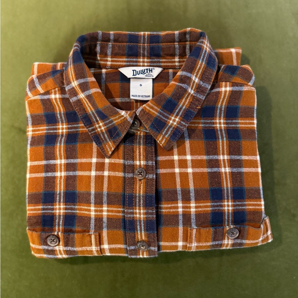 Women’s Duluth Trading Company Folklore Flannel Plaid Shirt - Picture 4 of 7